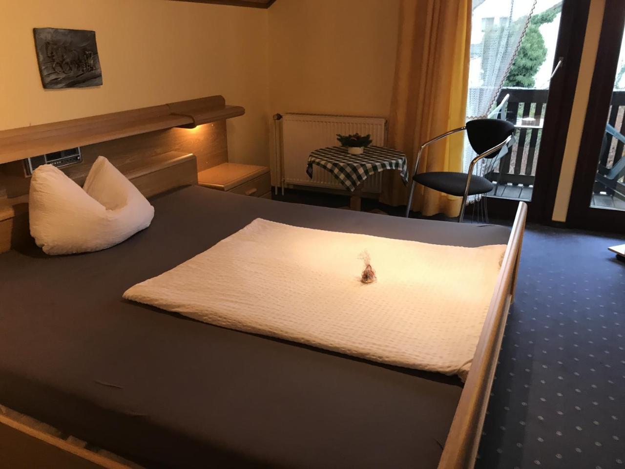 Hotel Hoxter Am Jakobsweg 혹스터 외부 사진