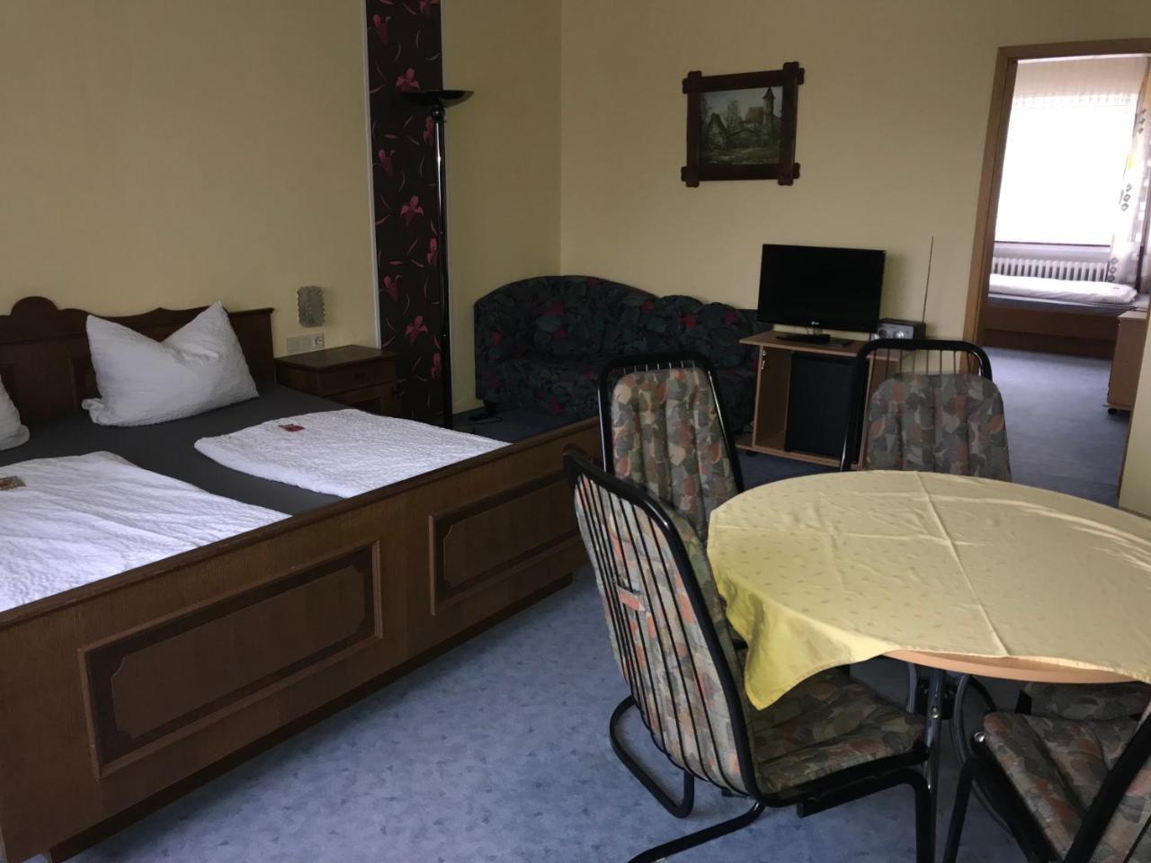 Hotel Hoxter Am Jakobsweg 혹스터 외부 사진
